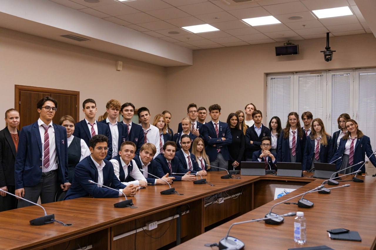 Фотография из жизни сообщества выпускников